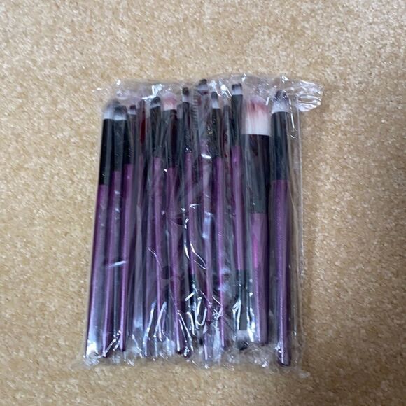 Bundle of Makeup Brushes - 20 items NEW - Picture 2 of 7